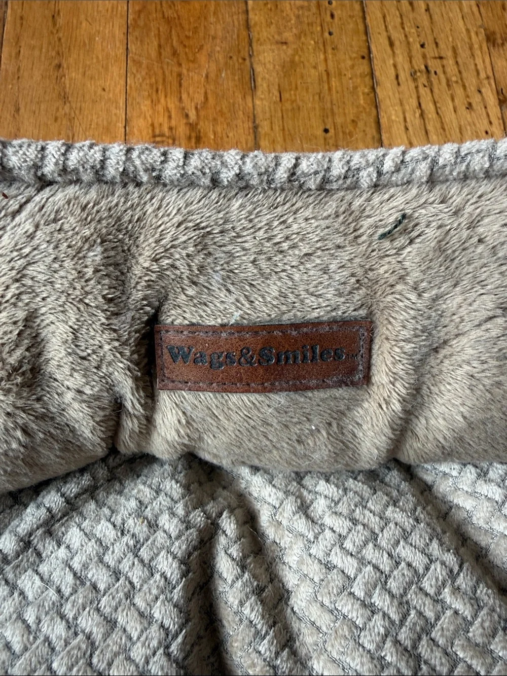 Wags & Smiles Plush Pet Bed in Taupe